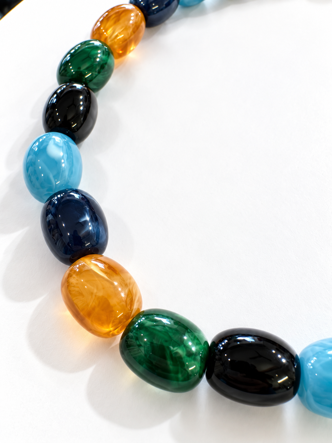 Collier Naomi - Multicolore - Fait main, perles en résine